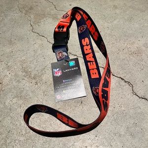 NWT NFL Bears lanyard football gear key pass holder Chicago bears